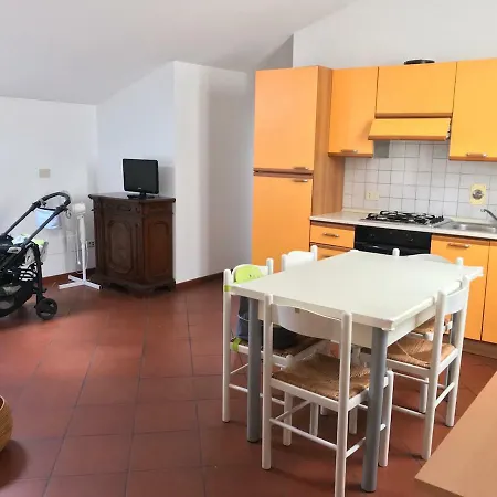 アパート Sedicibis