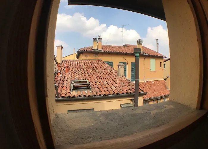 Lägenhet Sedicibis Bologna