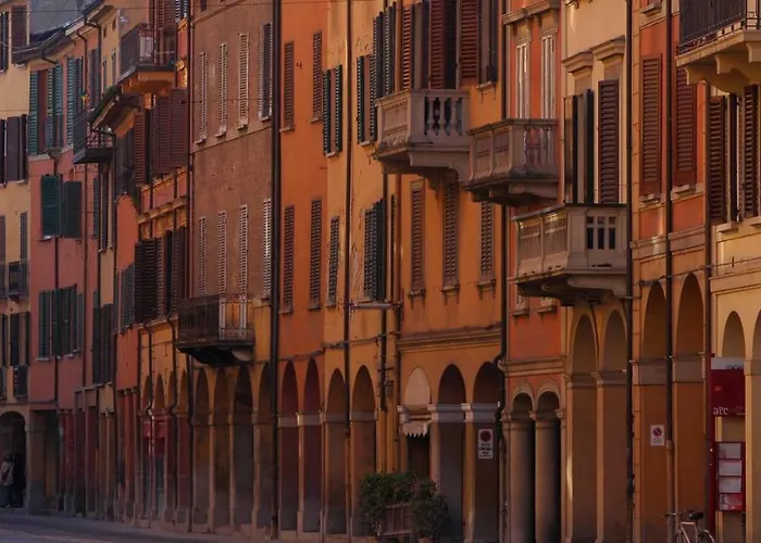 Sedicibis Bologna